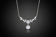 Botanica Leaf Necklace — 1 Carat Moissanite 925 Sterling Silver