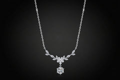 Botanica Leaf Necklace — 1 Carat Moissanite 925 Sterling Silver